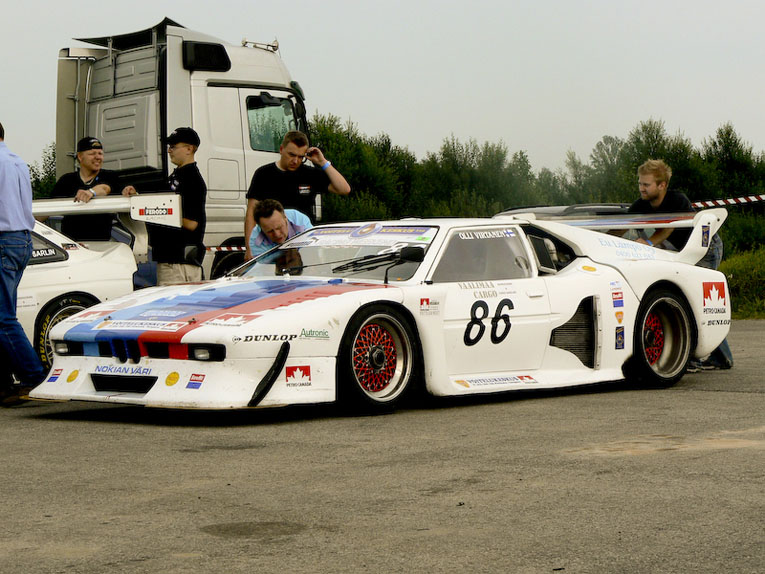 BMW M1 Side